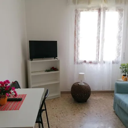 Giuseppe House Апартаменты Пиза