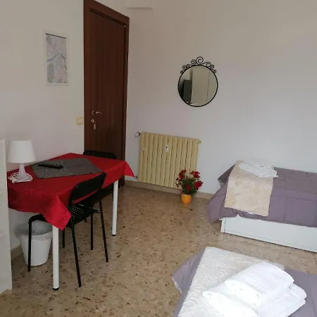 Giuseppe House Lägenhet Pisa